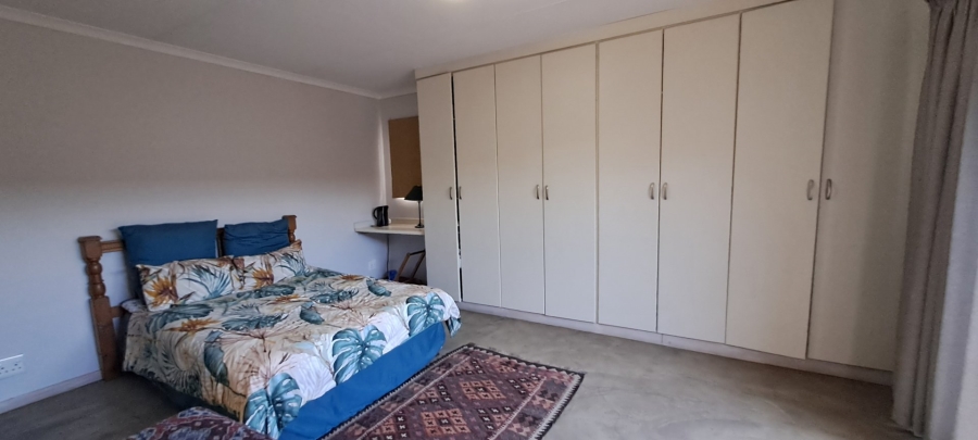 6 Bedroom Property for Sale in Eureka Free State